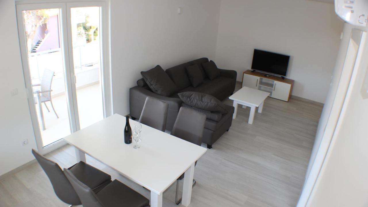 Apartments Danica Promajna Chambre photo