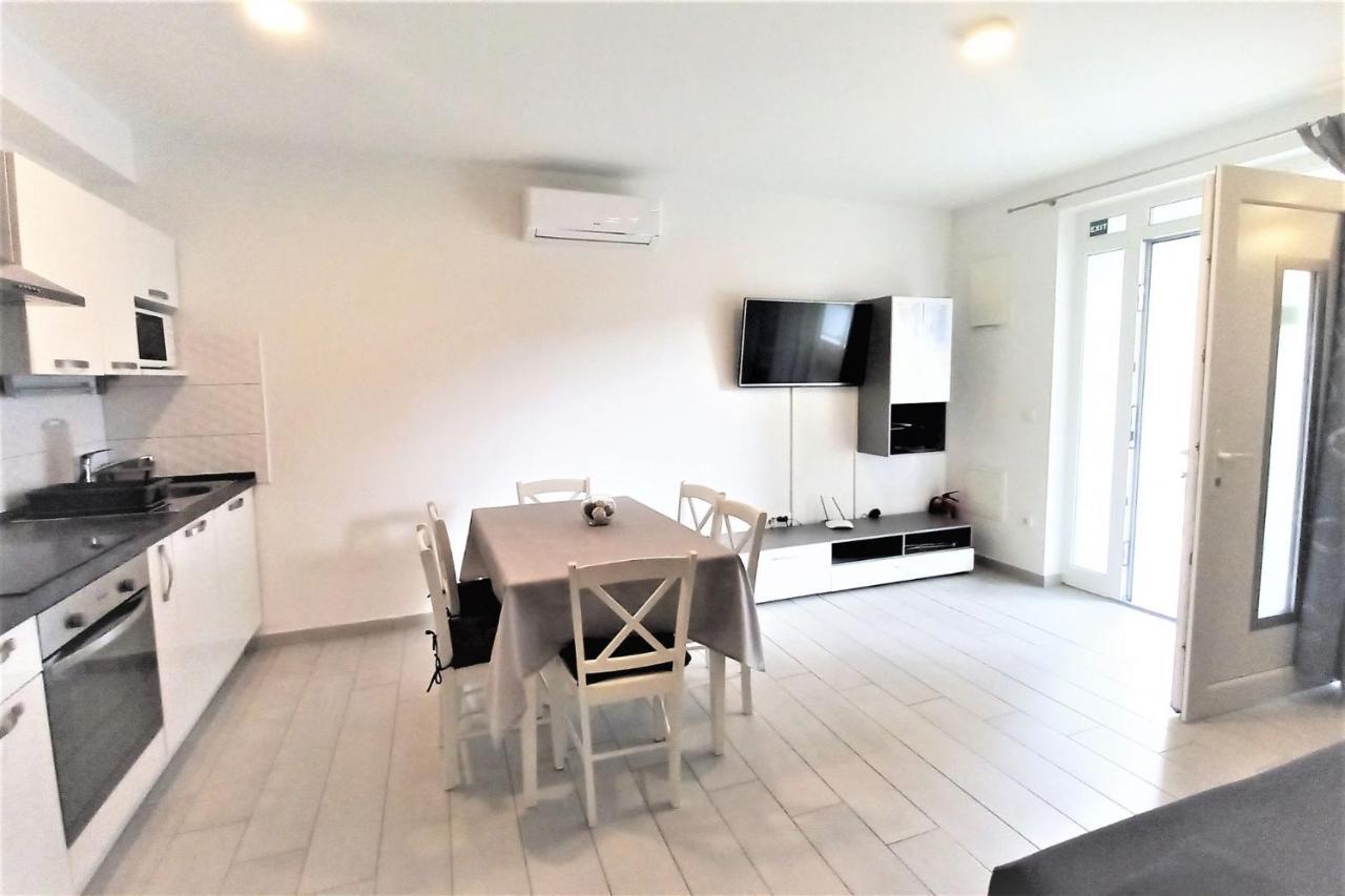 Apartments Danica Promajna Extérieur photo