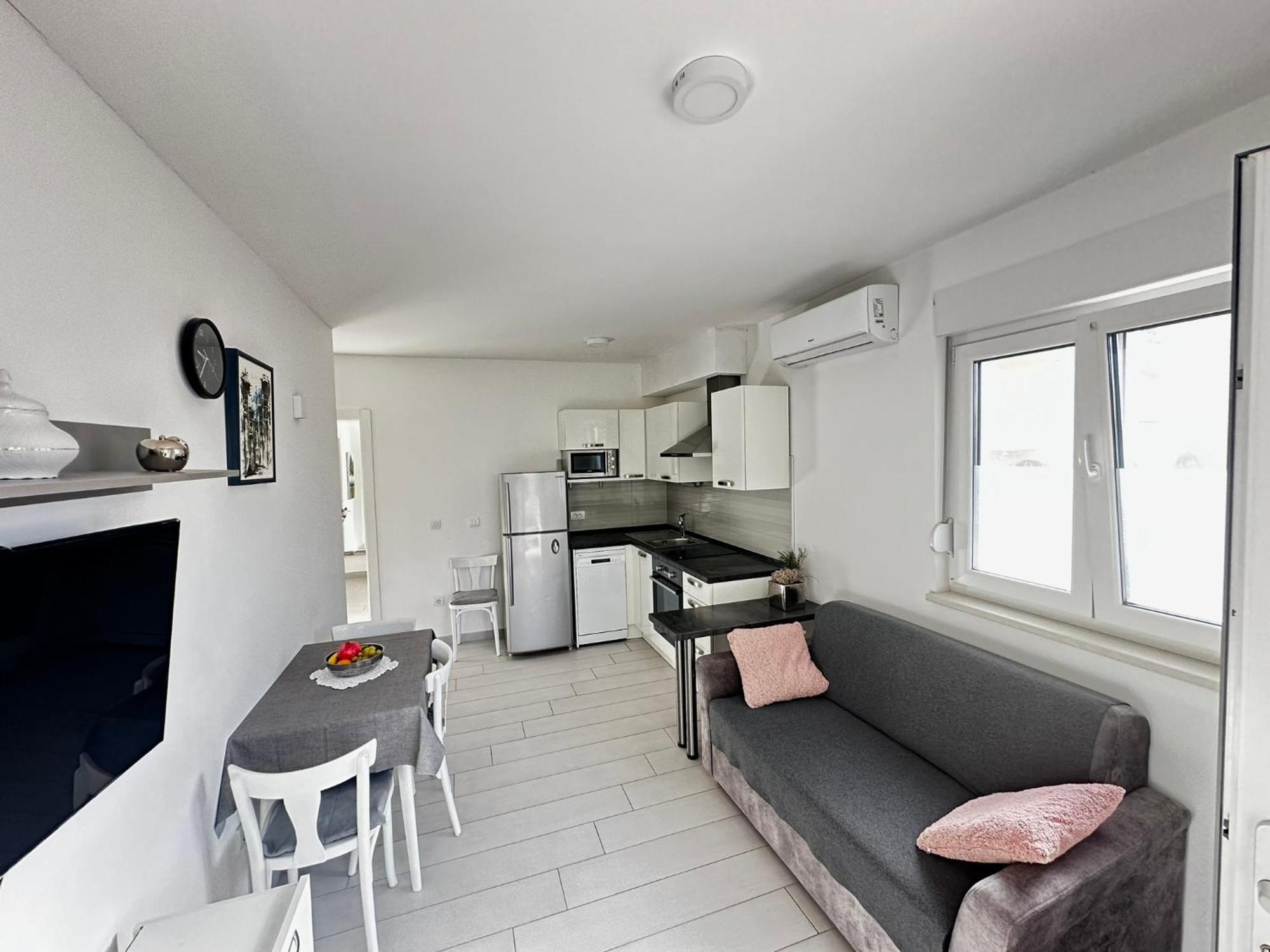 Apartments Danica Promajna Extérieur photo