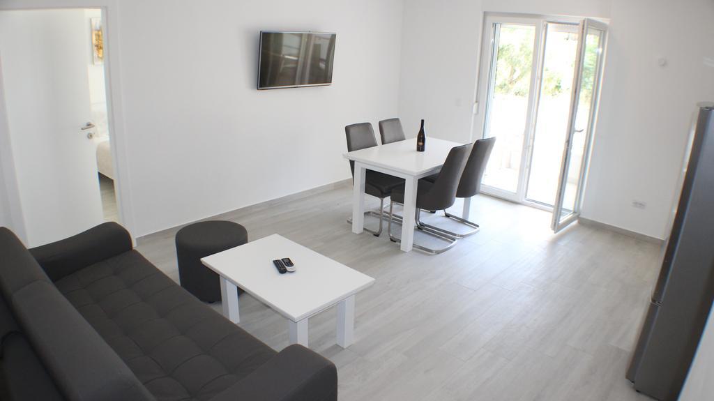 Apartments Danica Promajna Extérieur photo